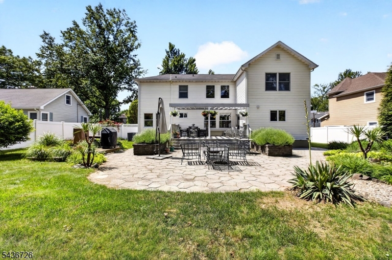 37 HALL DRIVE