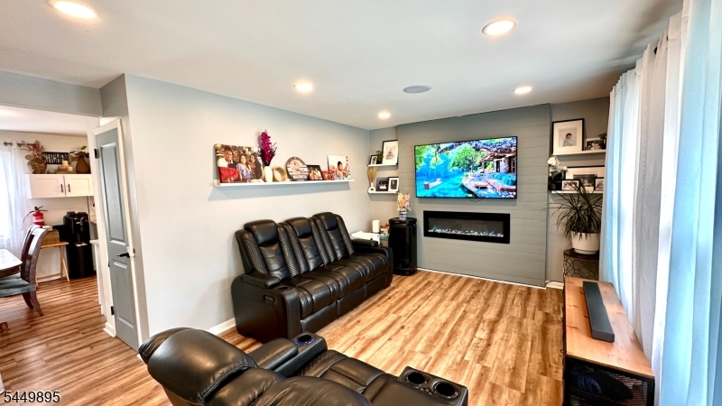 72 Valley View Rd