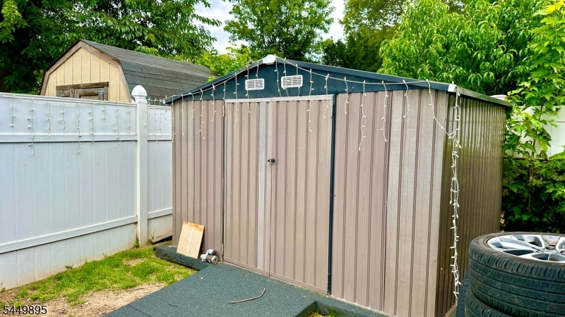 72 Valley View Rd
