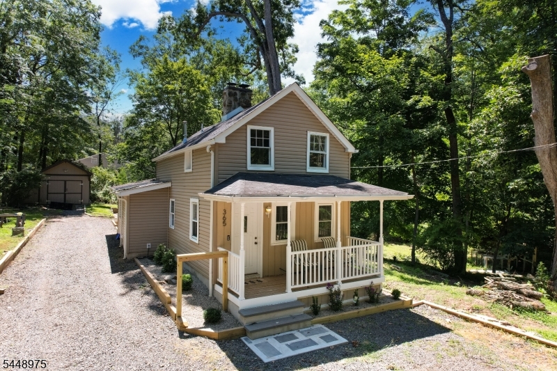 365 Bonnie Burn Rd