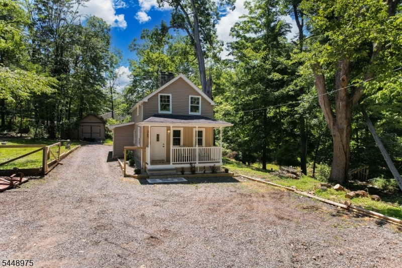 365 Bonnie Burn Rd