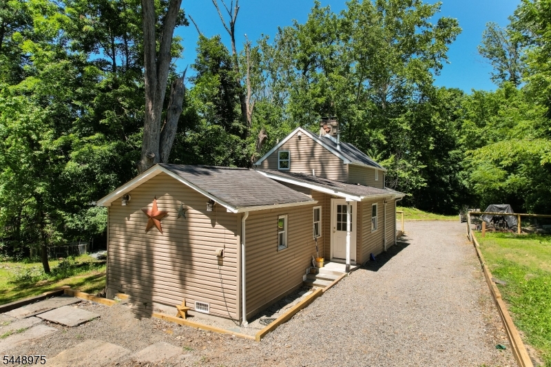 365 Bonnie Burn Rd