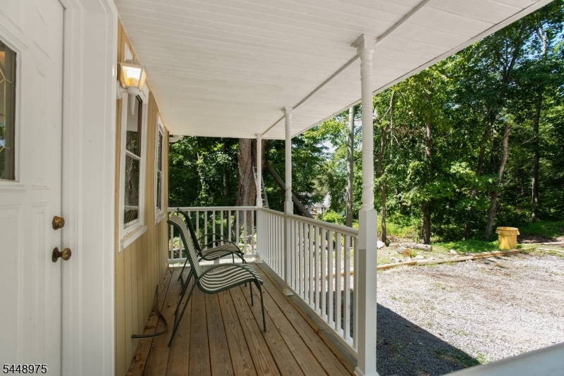365 Bonnie Burn Rd