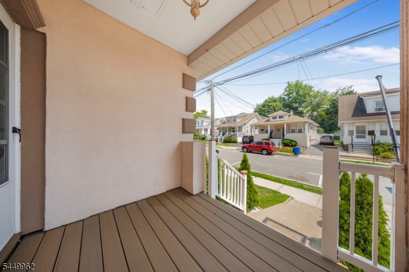 93 N 15Th St