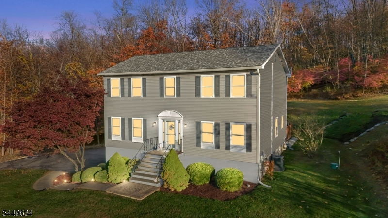 55 Woodland Rd