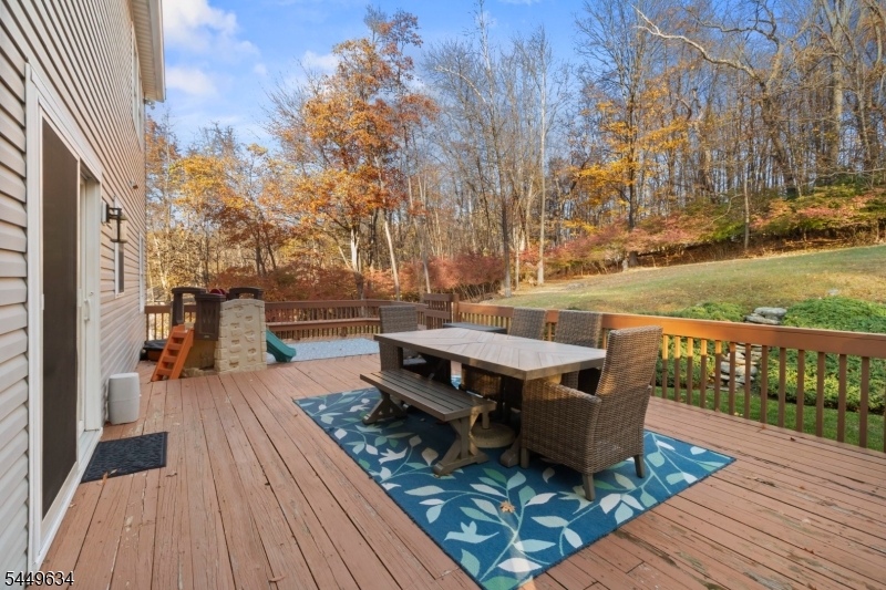 55 Woodland Rd