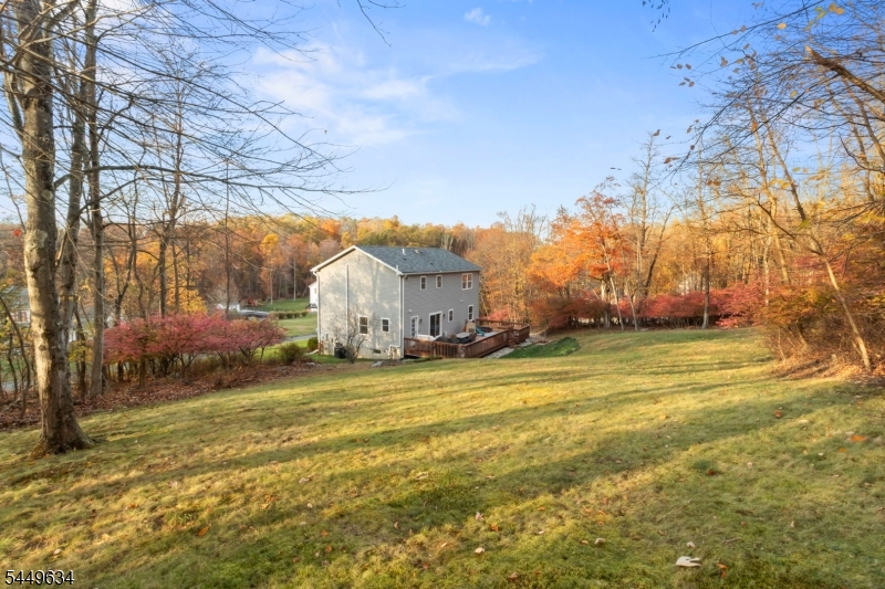55 Woodland Rd