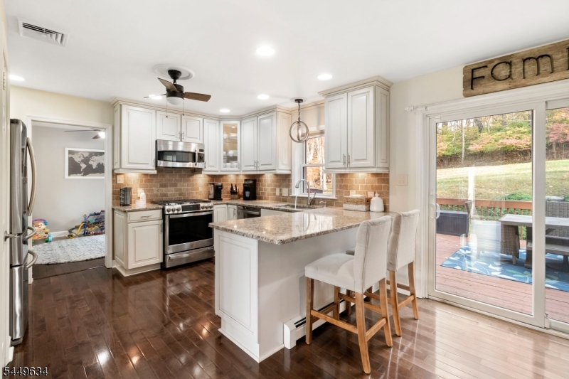 55 Woodland Rd
