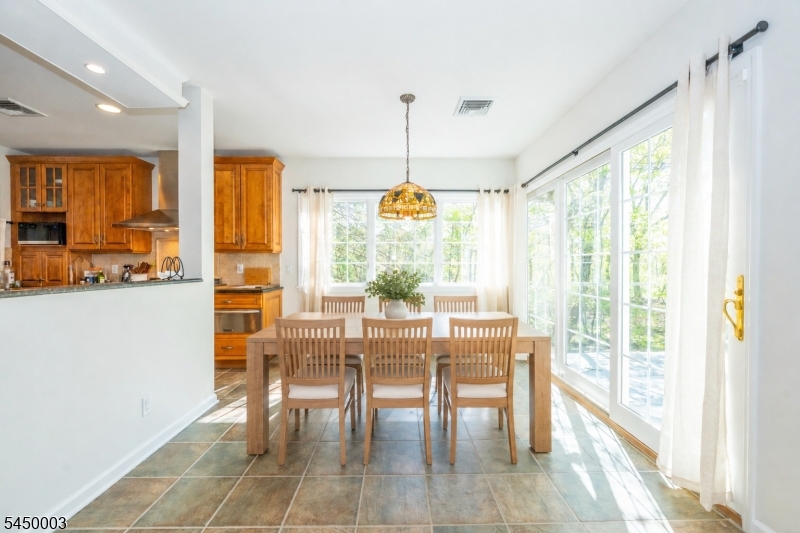 43 Brush Hill Rd