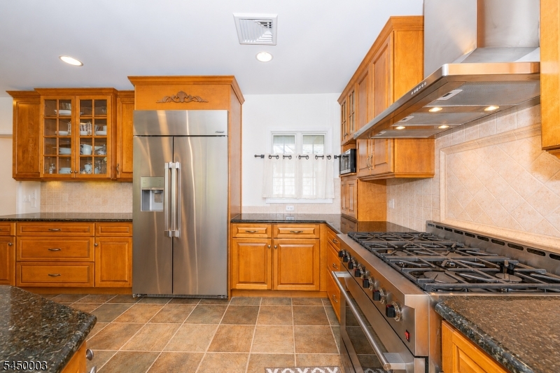 43 Brush Hill Rd