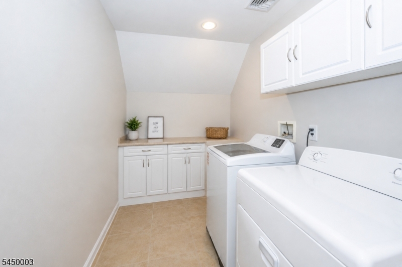 43 Brush Hill Rd