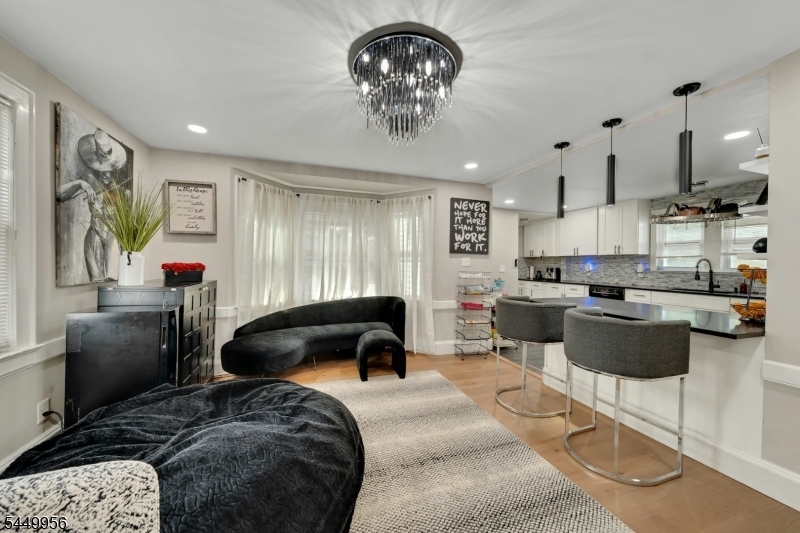 13 Dogwood Road