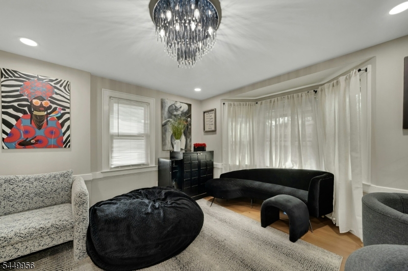 13 Dogwood Road