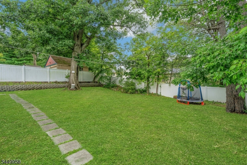 13 Dogwood Road