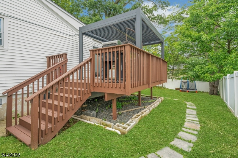 13 Dogwood Road