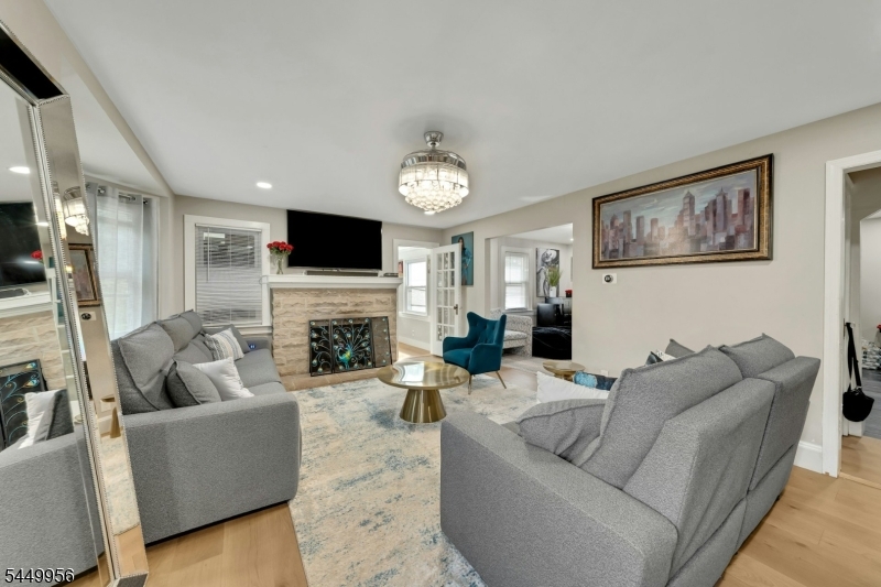 13 Dogwood Road