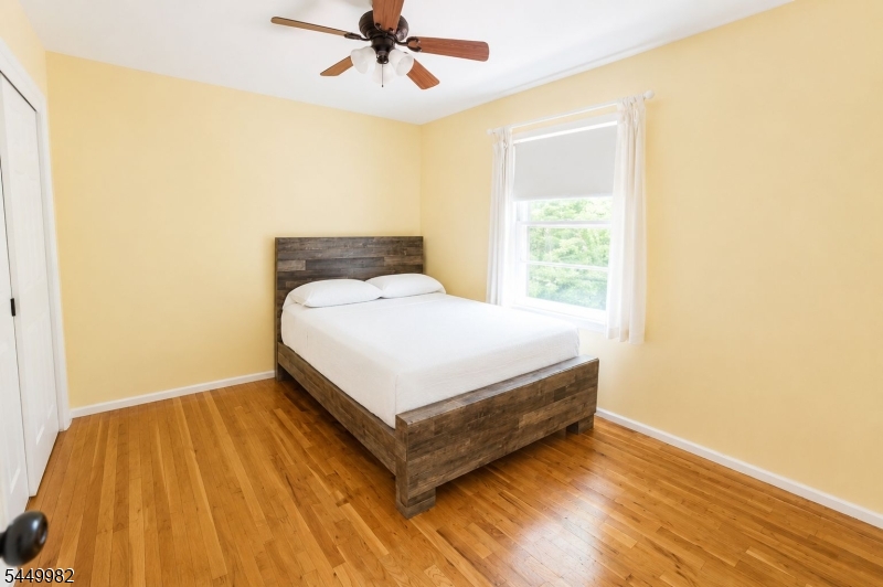 24 WOODLAND TERRACE