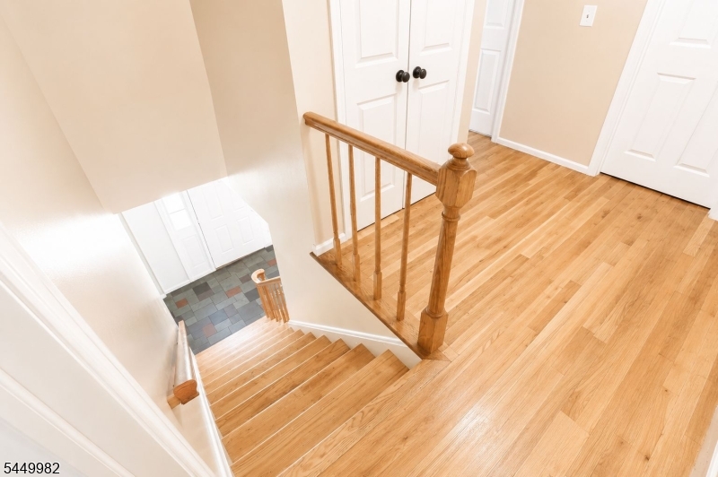 24 WOODLAND TERRACE