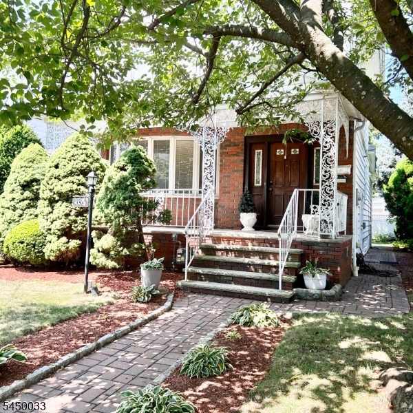 194 Glenwood Rd