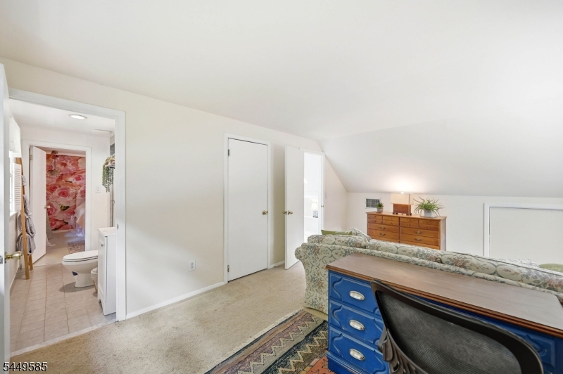 110 Truman Blvd