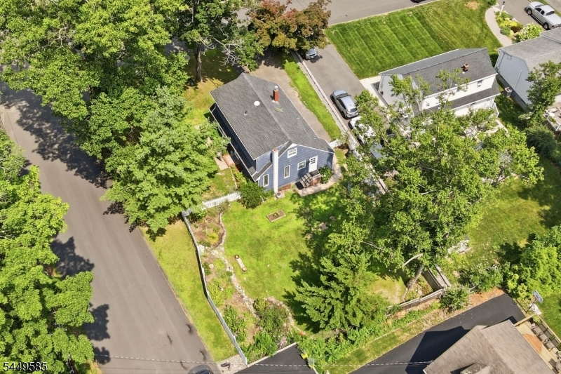 110 Truman Blvd