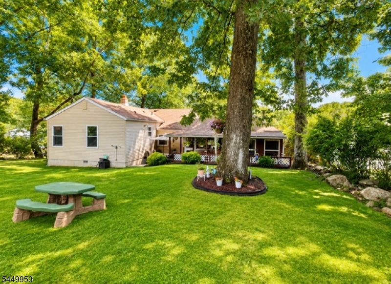 501 Diamond Spring Rd