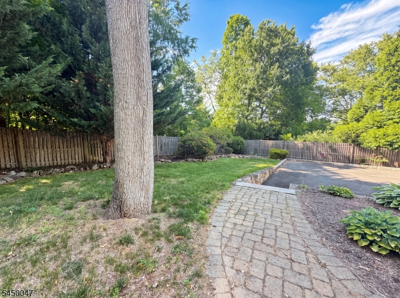 63 Samson Ave