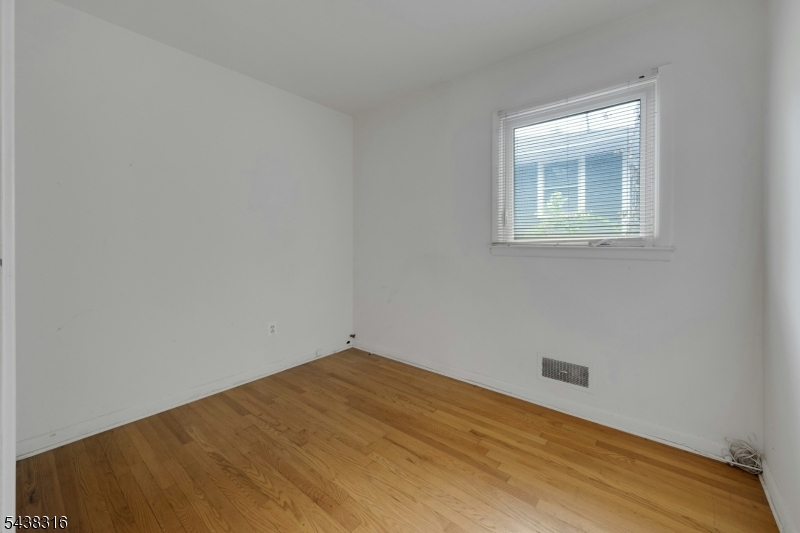 56 Seminole Ave