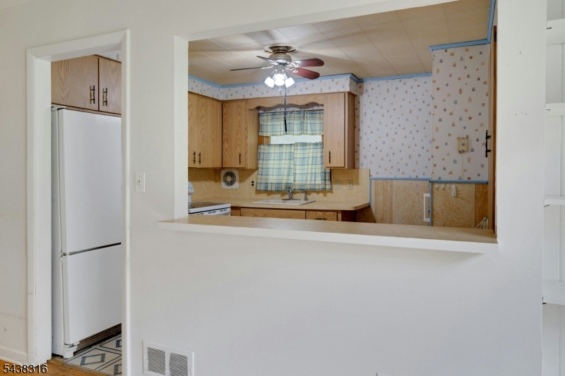 56 Seminole Ave