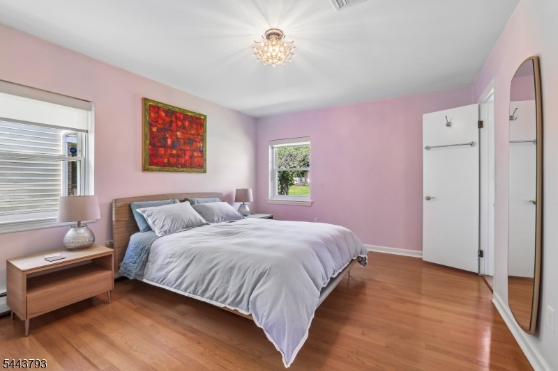 207 Stoughton Ave