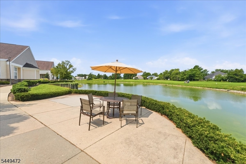 32 Gabriella Cir