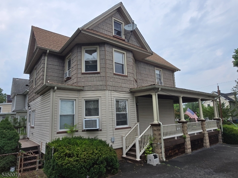 360 New Market Rd