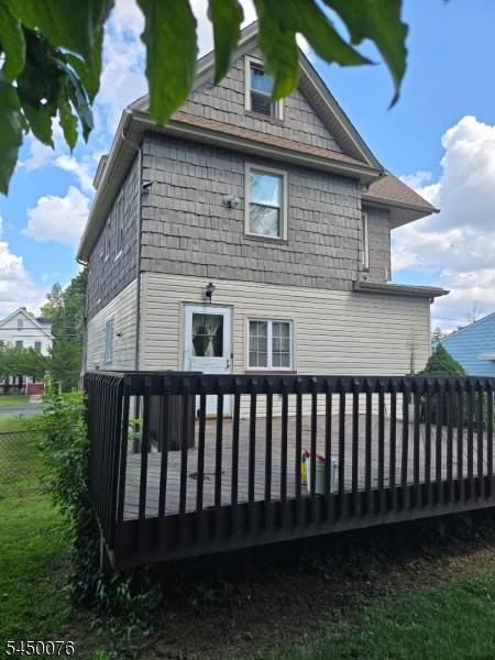 360 New Market Rd