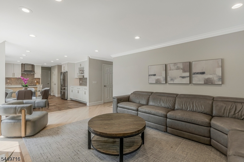 331 Arlington Ave