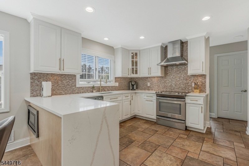 331 Arlington Ave