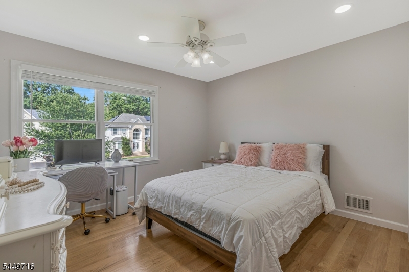 331 Arlington Ave