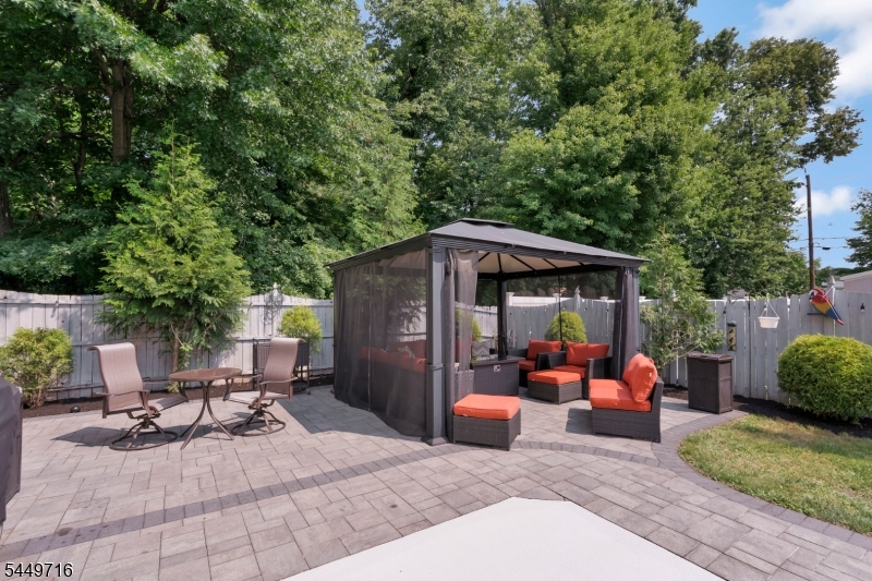 331 Arlington Ave