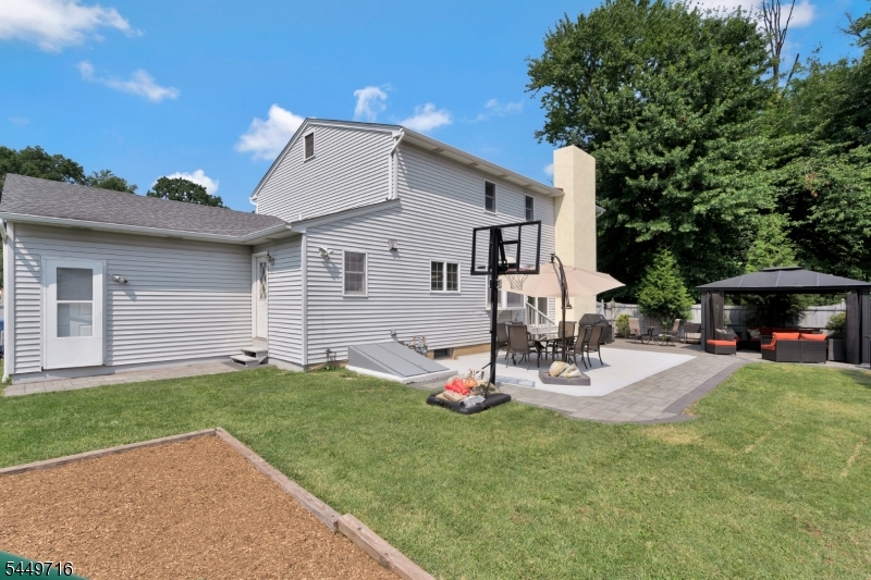 331 Arlington Ave