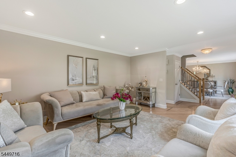 331 Arlington Ave