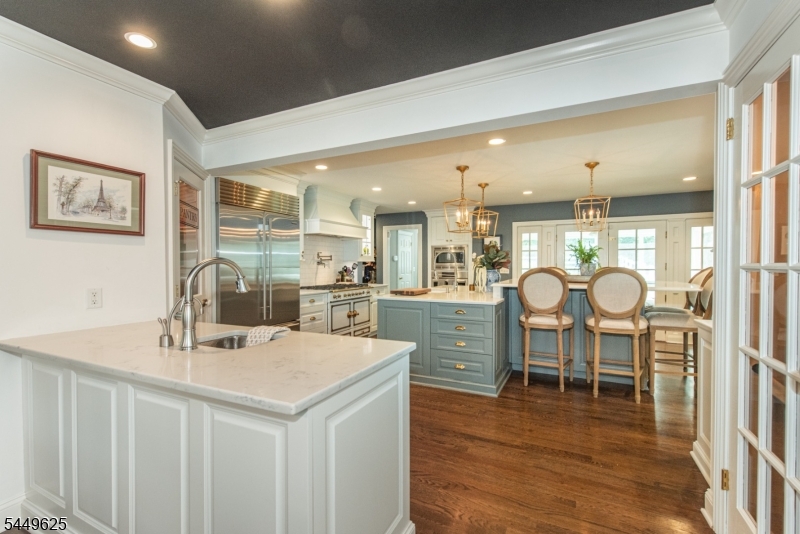 33 Hunter Dr