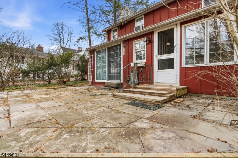 74 Kingwood Stockton Rd