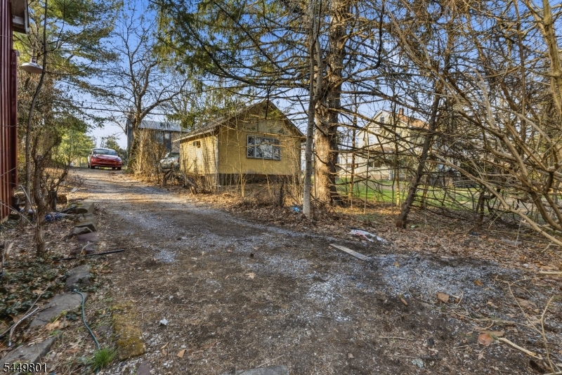 74 Kingwood Stockton Rd
