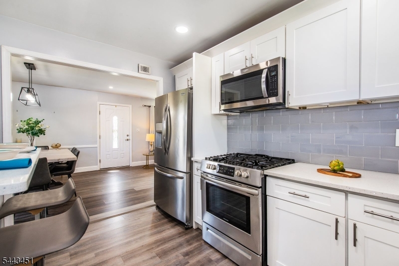 45 Karen Dr