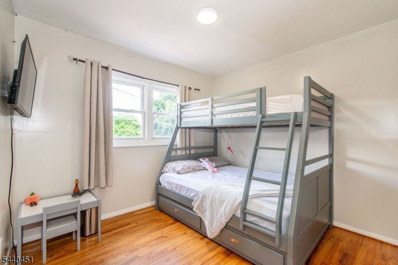 45 Karen Dr