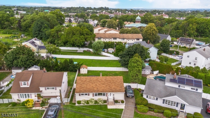 45 Karen Dr