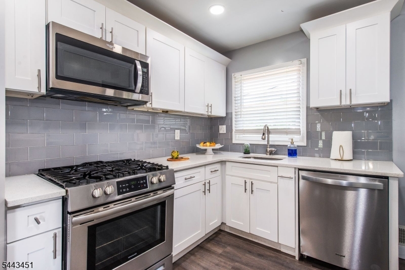 45 Karen Dr