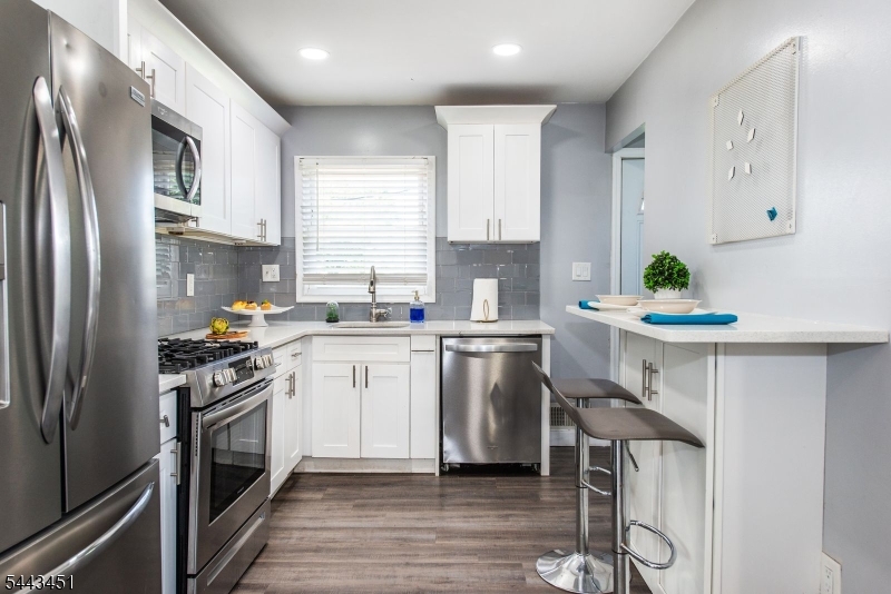45 Karen Dr