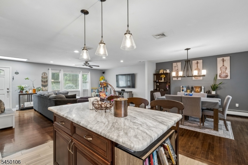 34 Crestwood Rd