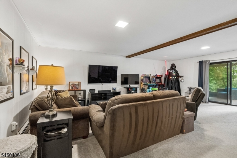 34 Crestwood Rd