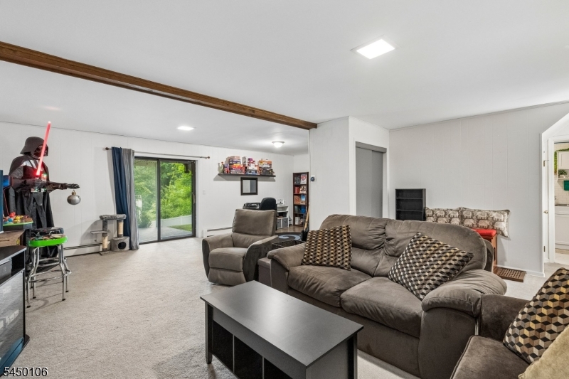34 Crestwood Rd